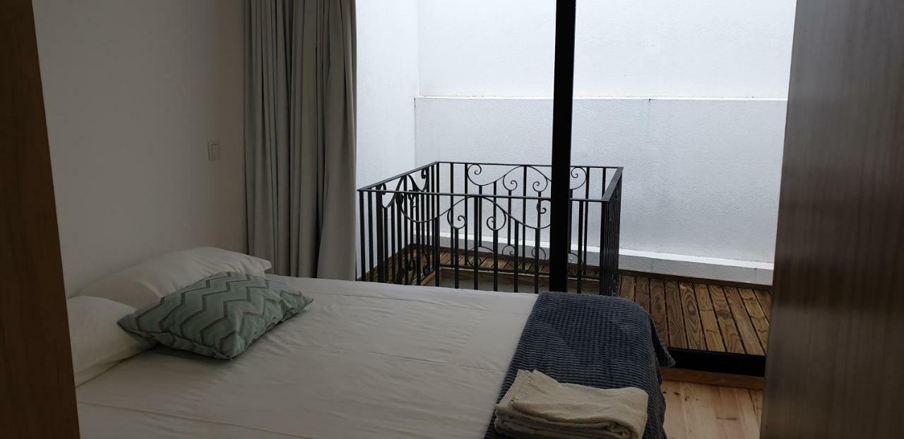 Cais Dos Mercanteis City House Villa อาเวโร ภายนอก รูปภาพ